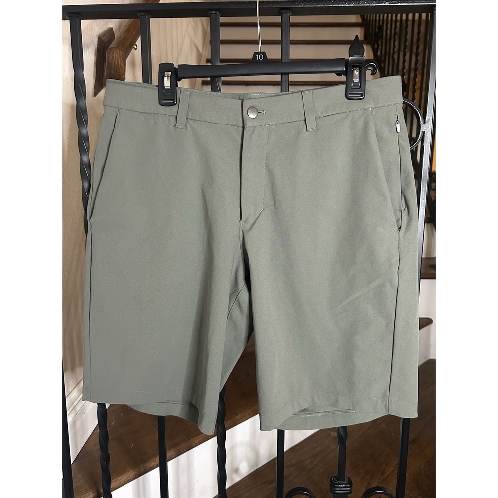 Men's Size 33 Lululemon Commission Classic Fit Shorts Golf Gray